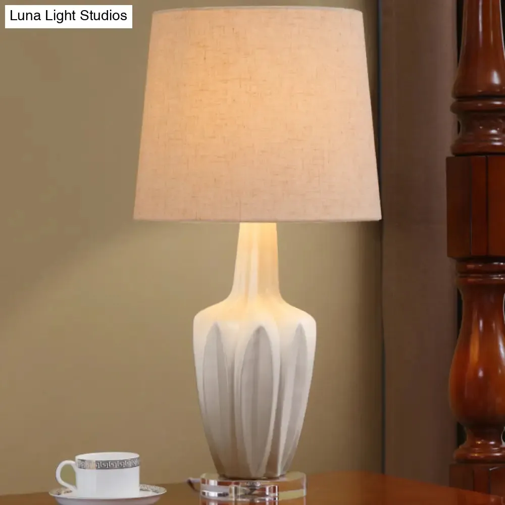 Contemporary Tapered Drum Nightstand Lamp in White - 1 Bulb Book Reading Light