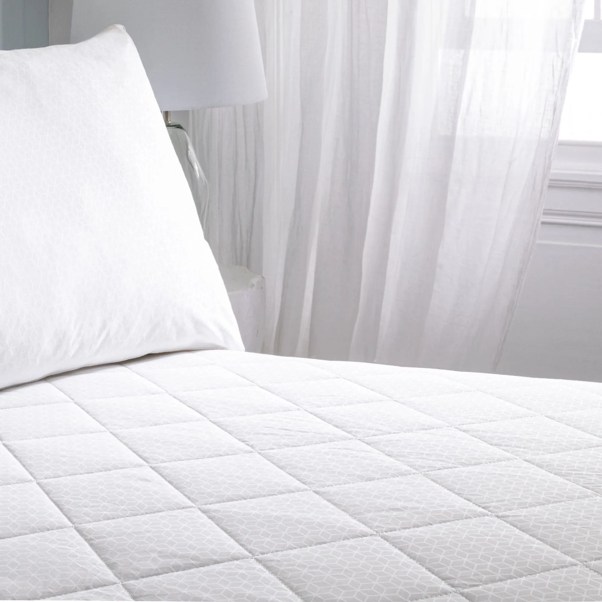 Smart Temperature Cooling 100% Cotton Mattress Protector