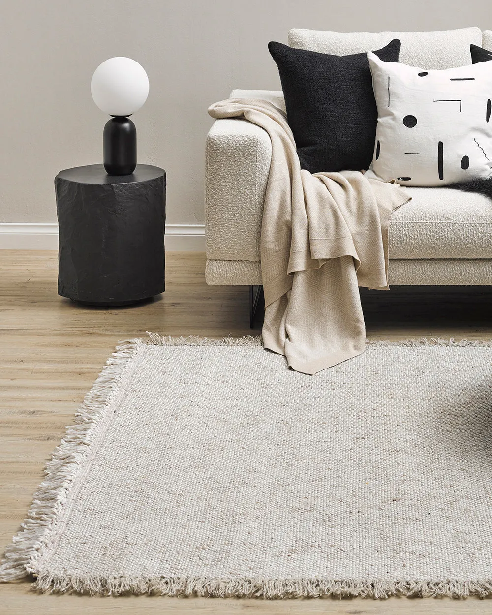 Ulster Floor Rug in White/Natural