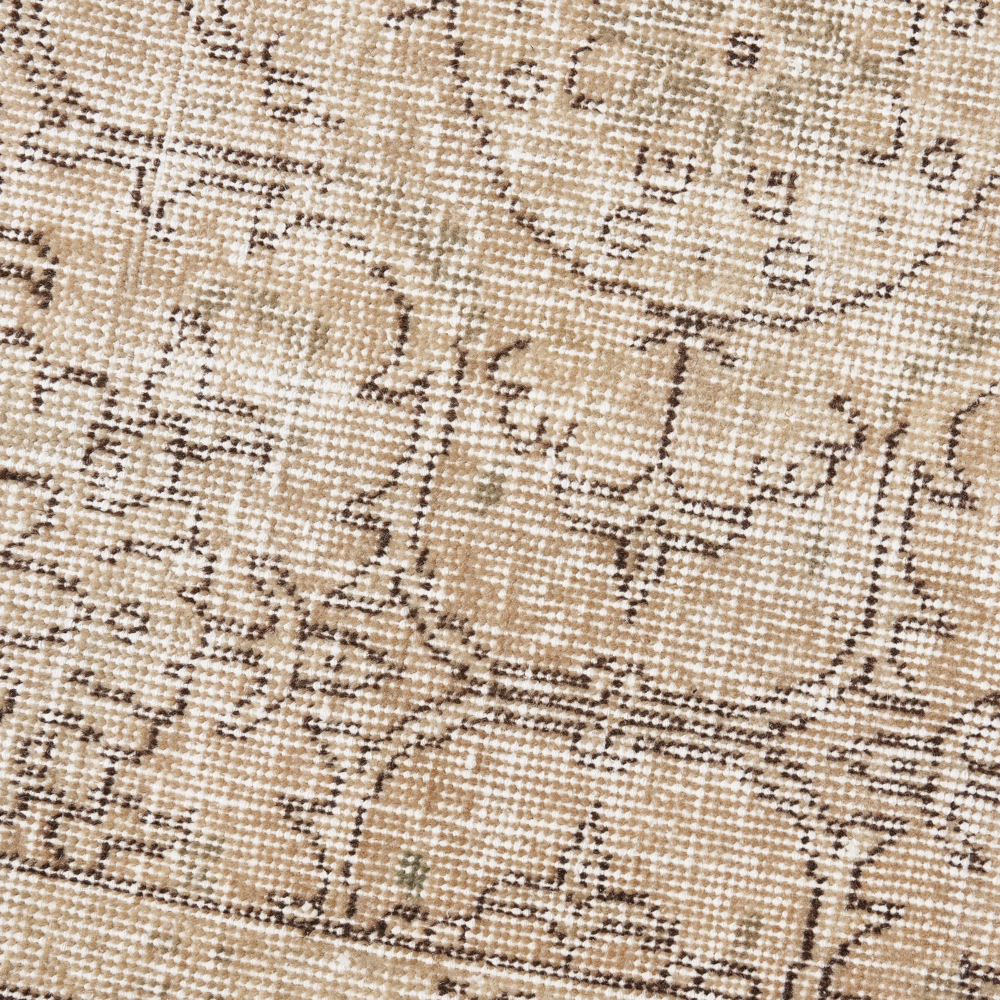 Vintage Rug Tree Skirt