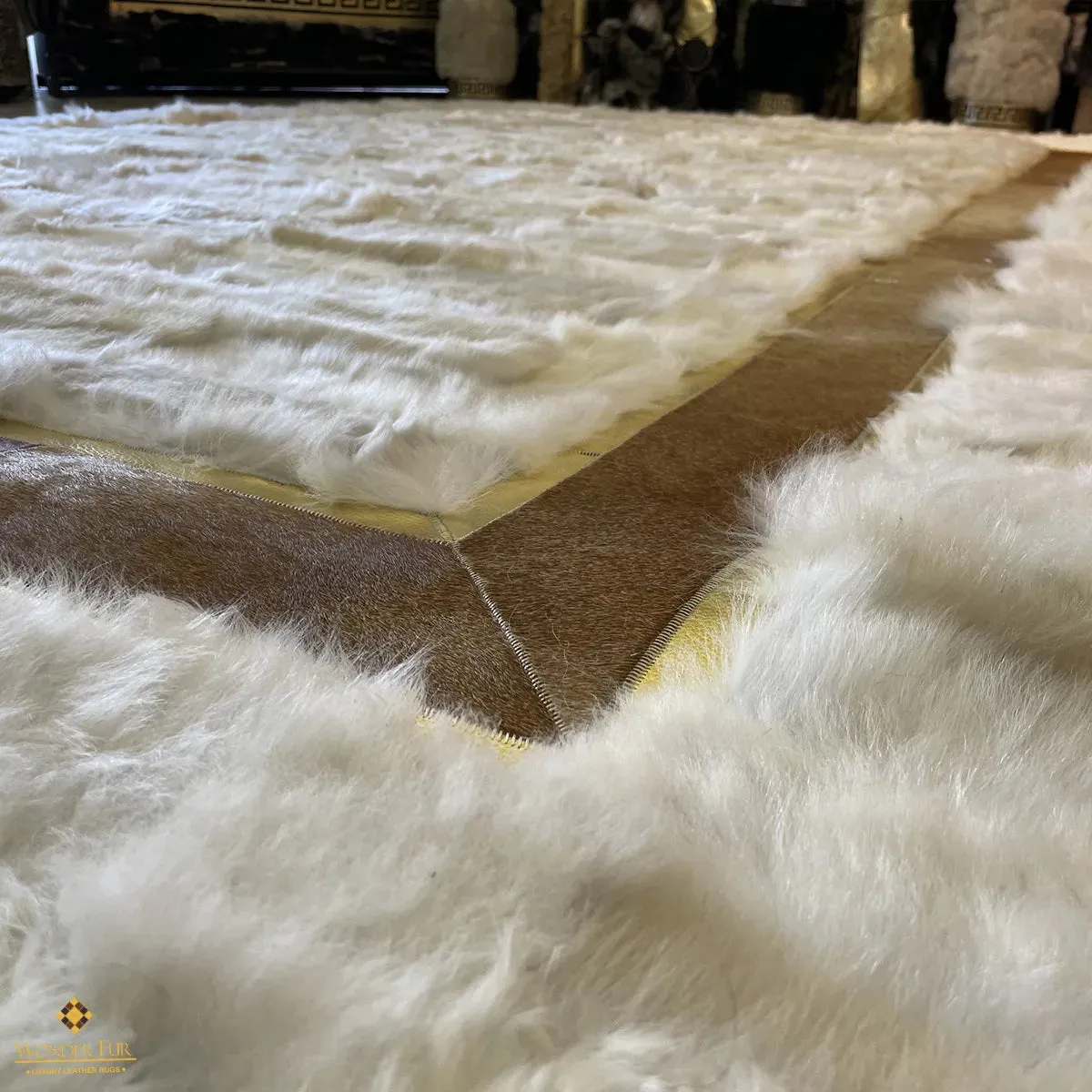 White Sheepskin with Brown Cowhide Sides Area Rug, Throw Wool Rug
